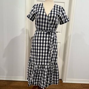 🛍️ Gap Checkered Wrap MIDI Dress